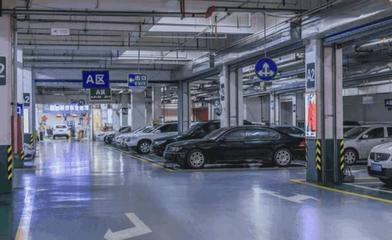 地下停車(chē)場(chǎng)的洗車(chē)店為何如此火爆？停車(chē)服務(wù)的隱藏商機(jī)揭秘